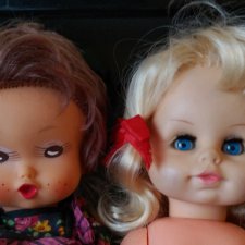 Две девчушки от Ari, новая жизнь на полочке