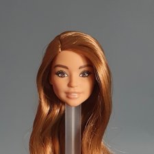 Голова Барби