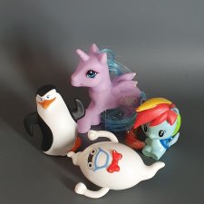 Лот игрушек