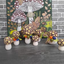 Грибочки в коробочке)Деревянные чудеса.