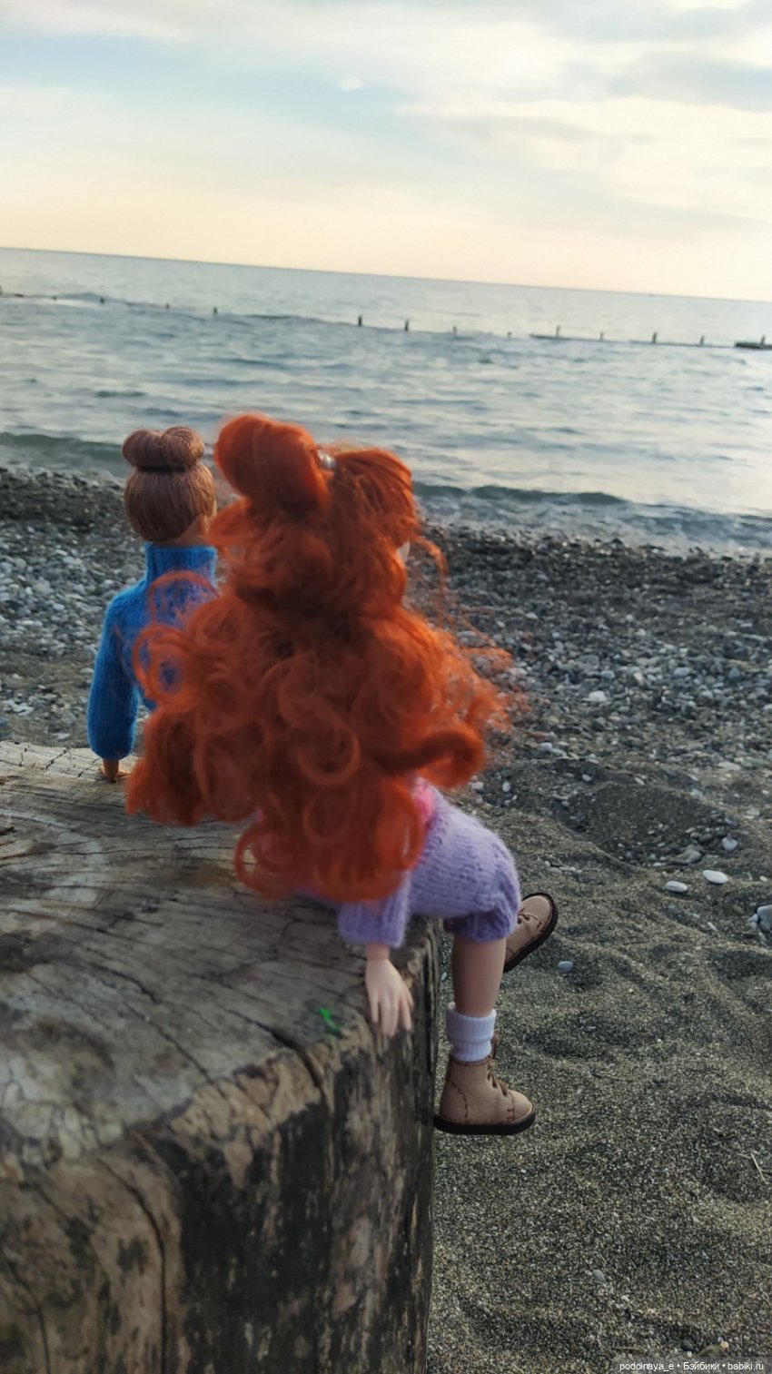 У самого синего моря!)).. Сочи.