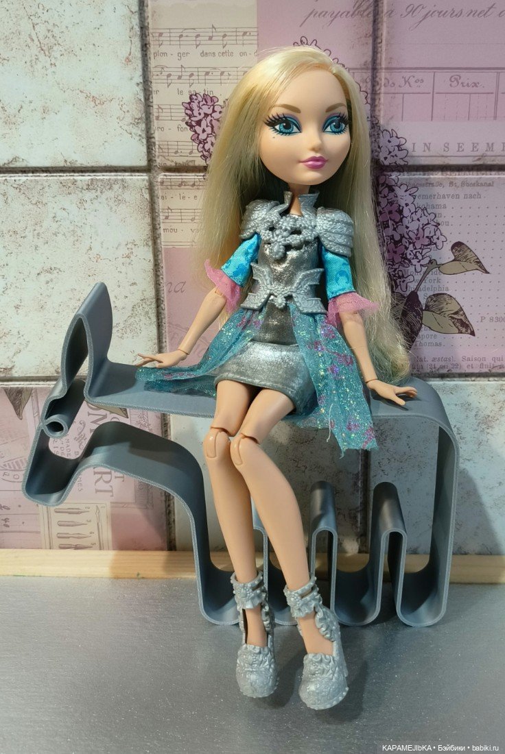 Третья принцесса - воин в доспехах (фото 3)