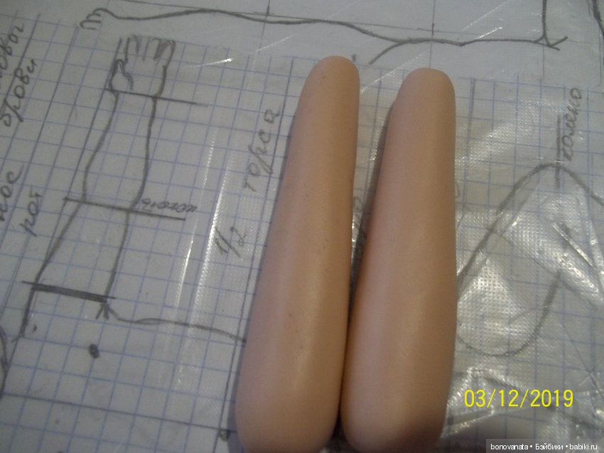 Процесс лепки малыша из полимерной глины или как "рождаются" малыши. Часть 3. Ноги