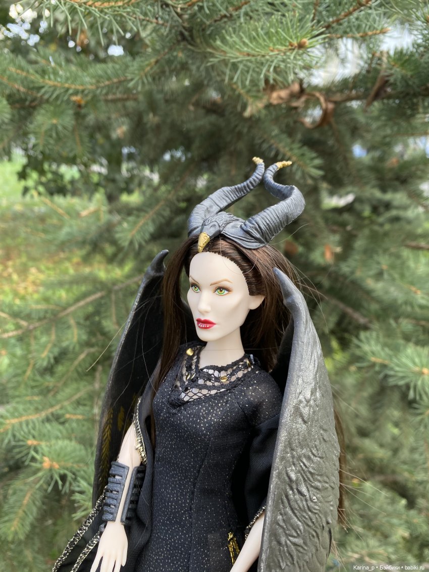 Малефисента от jakks pacific