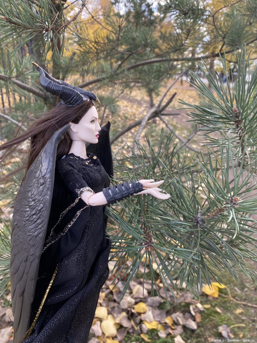 Малефисента от jakks pacific
