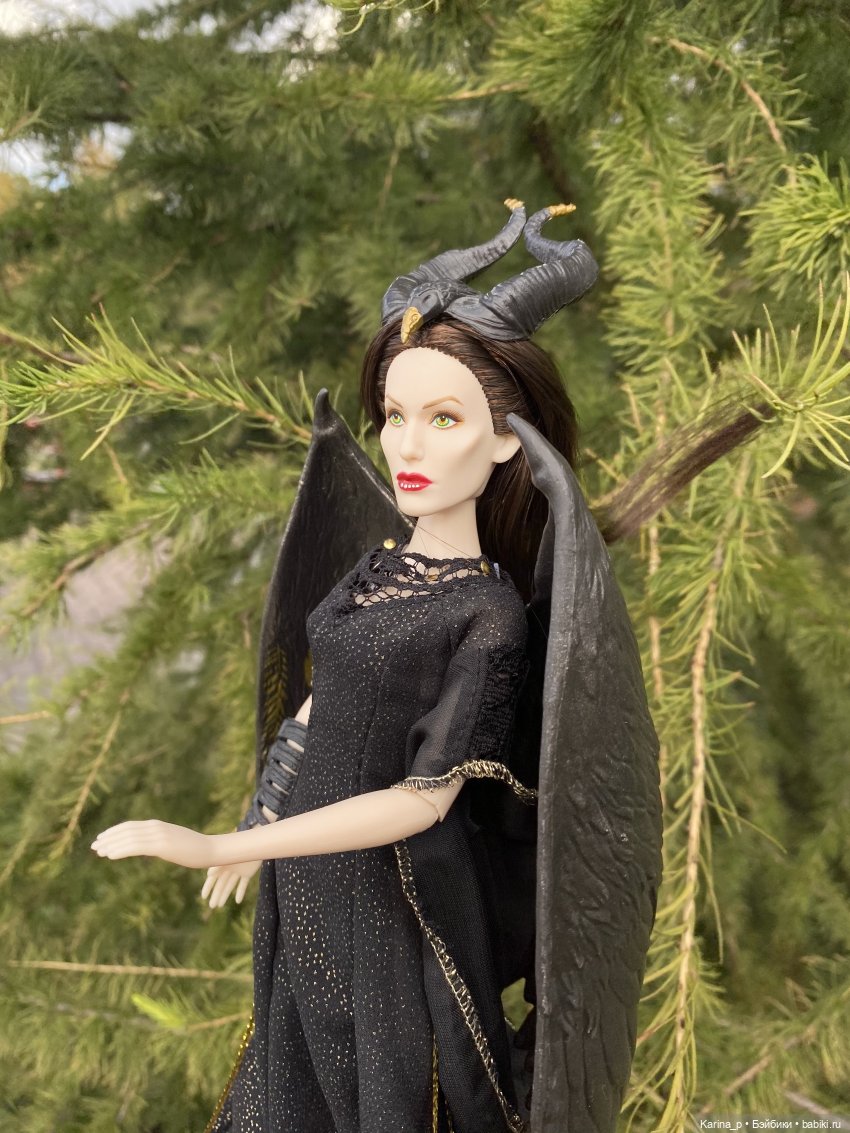Малефисента от jakks pacific