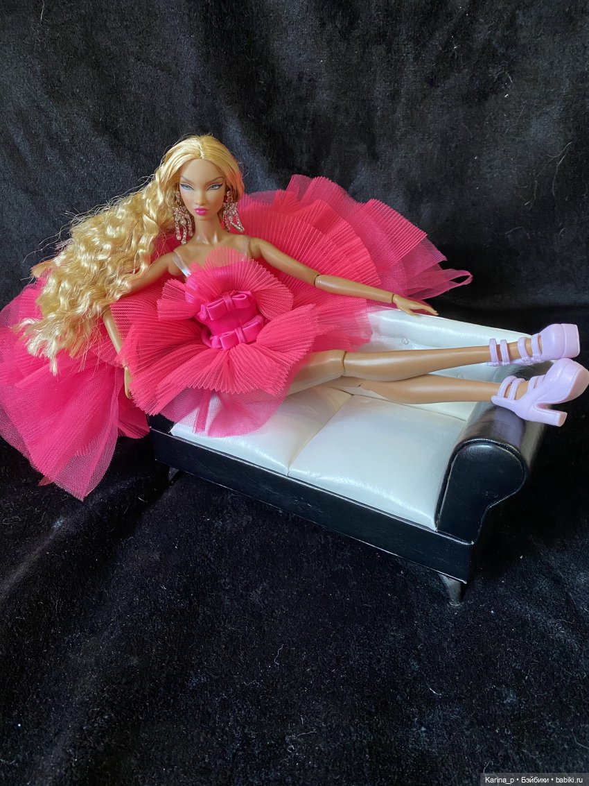 Colette от Integrity Toys