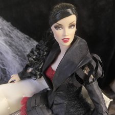 Смертельно прекрасна