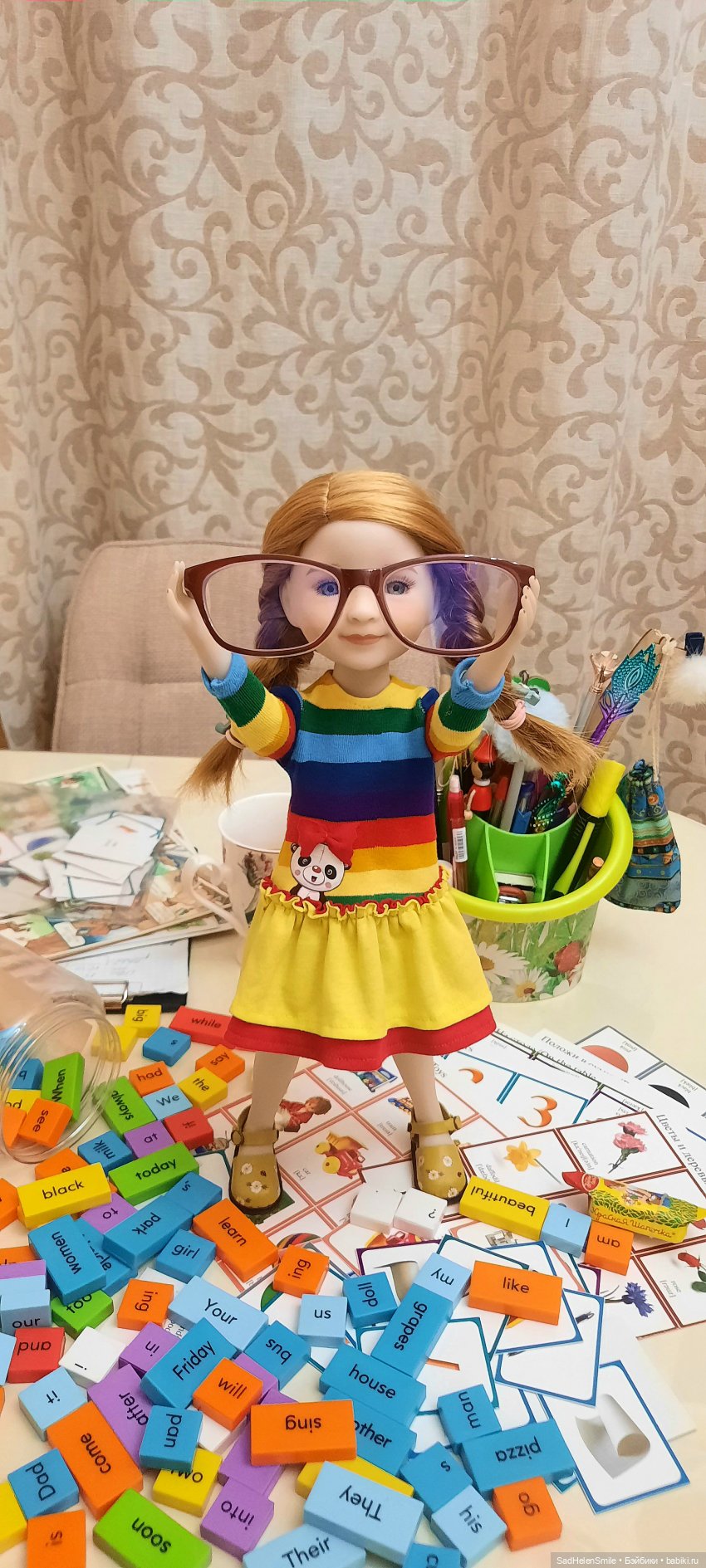 В школе учат учат, ещё тут в сказке, (кукольной стране) навалились (фото 9)