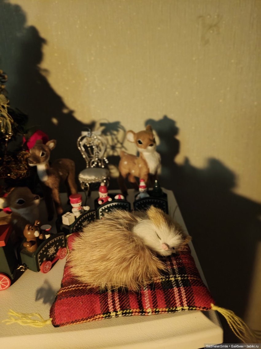 Кукольная ёлочка | Бэйбики Кукольная ёлочка — Куклы Ruby Red (Руби Ред) Fashion Friends: Siblies (фото 10)