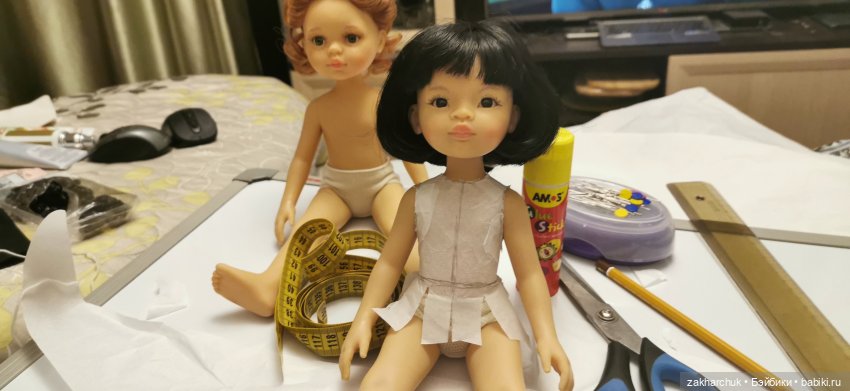 Как сделать телевизор и тумбу под телевизор для куклы. How to make TV for dolls.