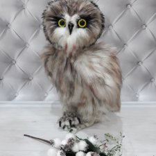 Реалистичная интерьерная совушка