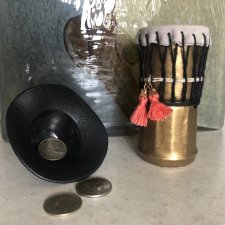 Барабан! скорее Джембе