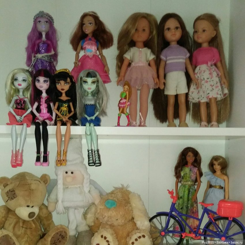 Кто достоин на полочке стоять, а кто и в домике поживет (фото 8)