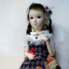 Кто эта китаяночка?