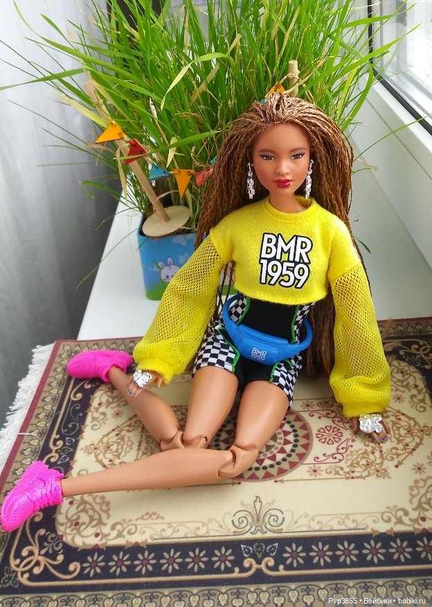 Кира BMR и Color block | Бэйбики Кира BMR и Color block — Куклы Barbie (Барби): Looks (фото 9)