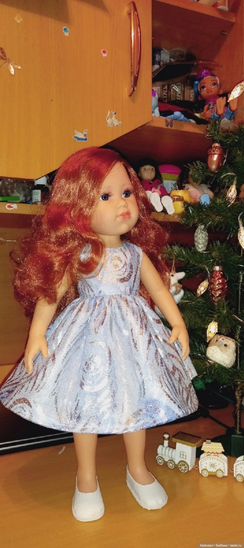 Герда и Настенька у Новогодней ёлочки (фото 8)