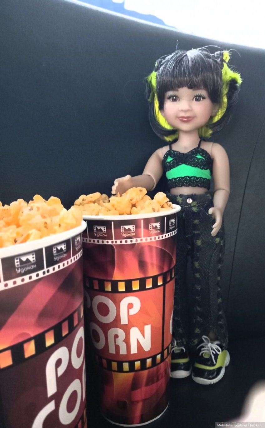 Как Эшли и Бейли в кино ходили | Бэйбики Как Эшли и Бейли в кино ходили (фото 3)