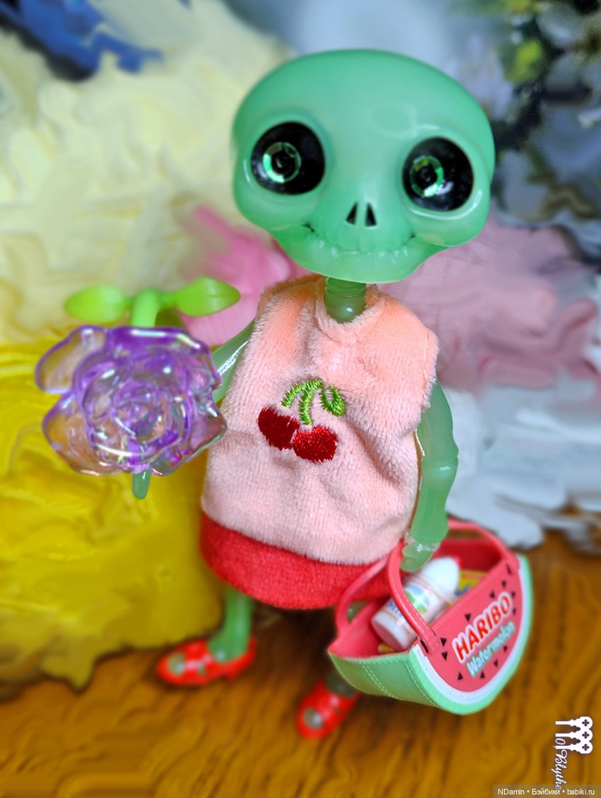 Кастом-пятиминутка: из скелетика Bone Walker (Studio-uoo) в инопланетянина (фото 9)