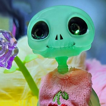 Кастом-пятиминутка: из скелетика Bone Walker (Studio-uoo) в инопланетянина