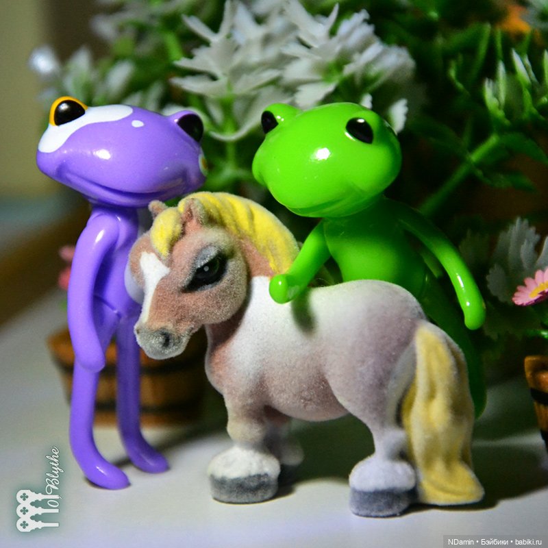 Лягушки Wanda и Milka от Studio-uoo. Несерьёзный обзор
