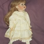 Репродукция антикварной куклы