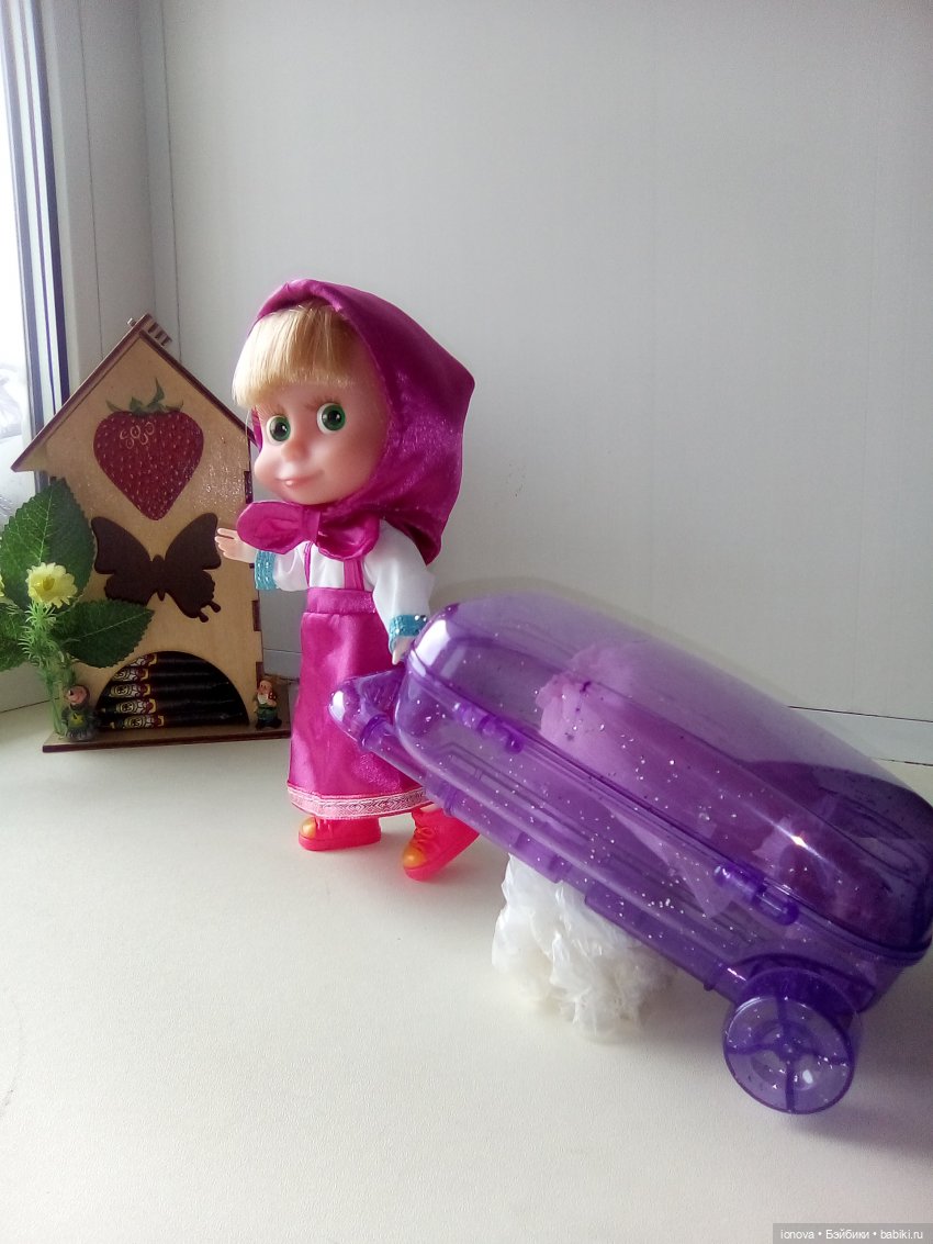 Наша Машуля — Куклы Маша и Медведь (Simba): Маша в кармашке