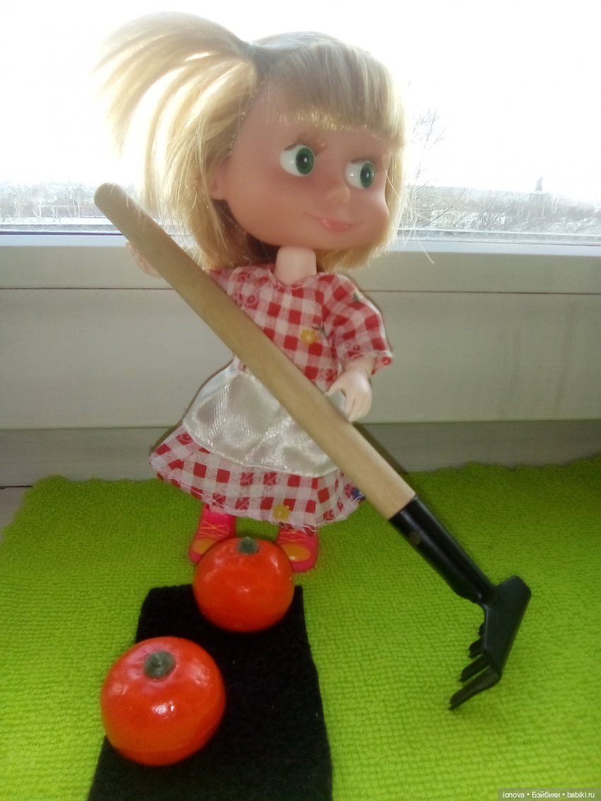 Наша Машуля — Куклы Маша и Медведь (Simba): Маша в кармашке (фото 8)