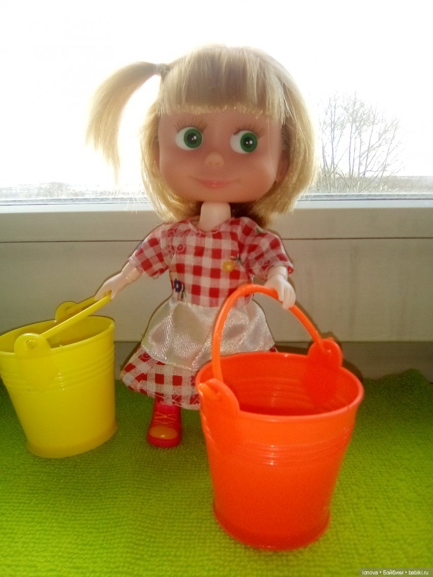 Наша Машуля — Куклы Маша и Медведь (Simba): Маша в кармашке (фото 5)