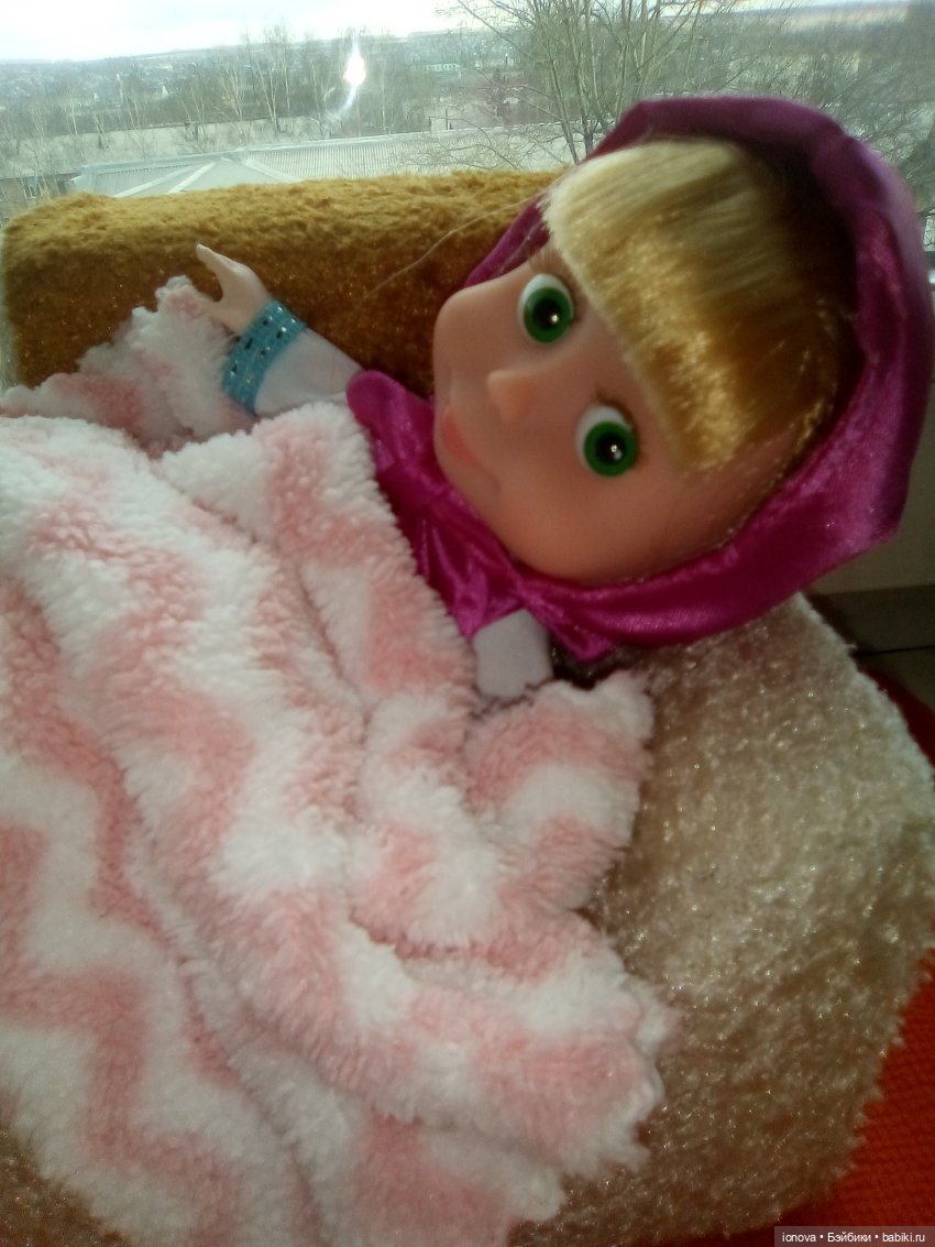 Наша Машуля — Куклы Маша и Медведь (Simba): Маша в кармашке