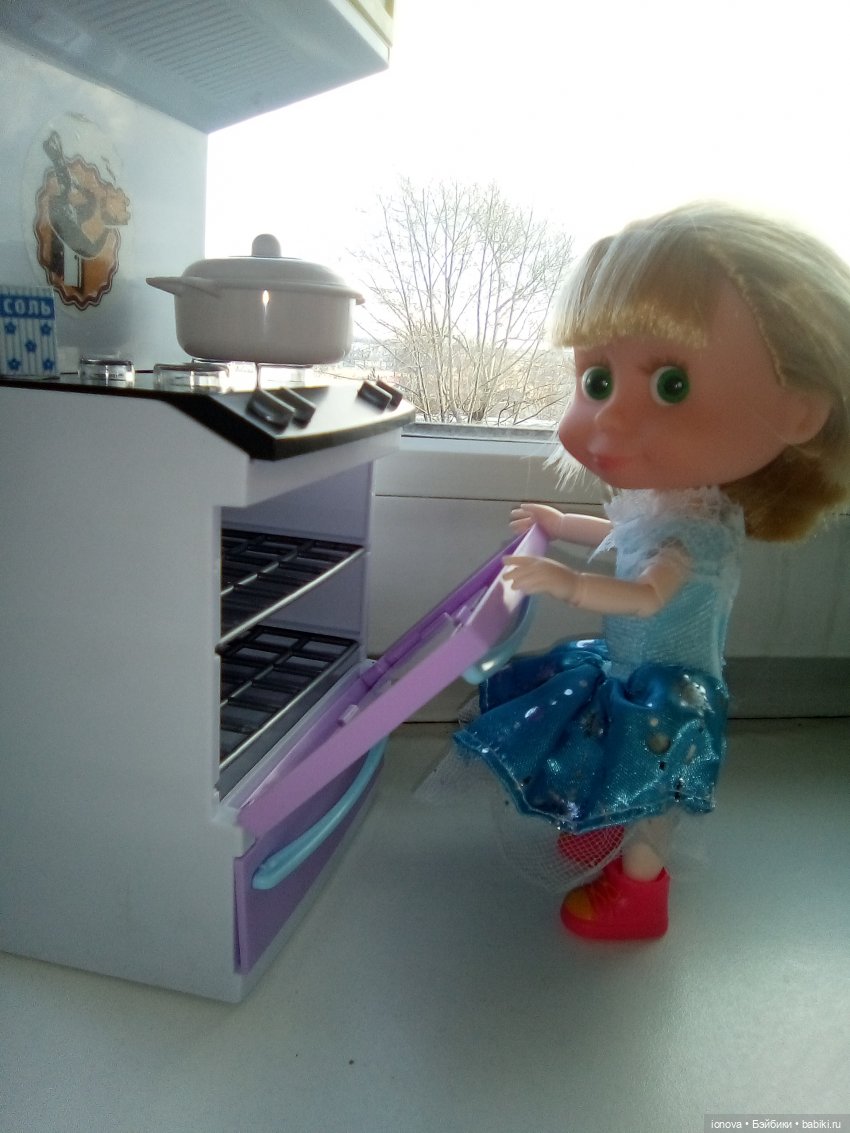 Наша Машуля — Куклы Маша и Медведь (Simba): Маша в кармашке (фото 10)