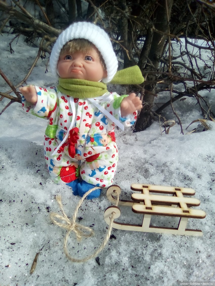 Случай на прогулке — Испанские куклы (разное): Vestida de Azul