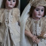 Наряд для антикварной куклы