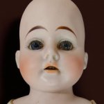 Антикварная кукла в реставрацию