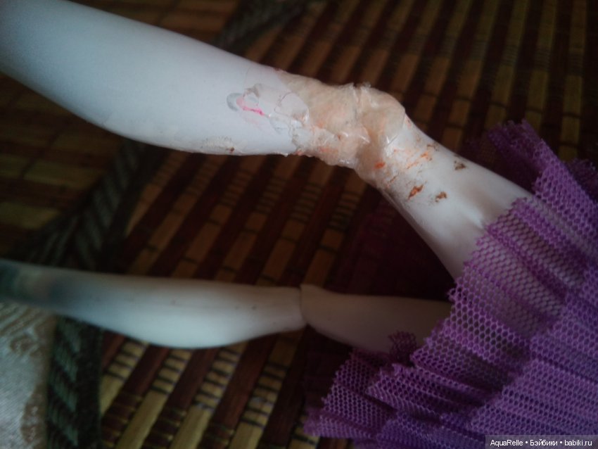 сломанная ножка