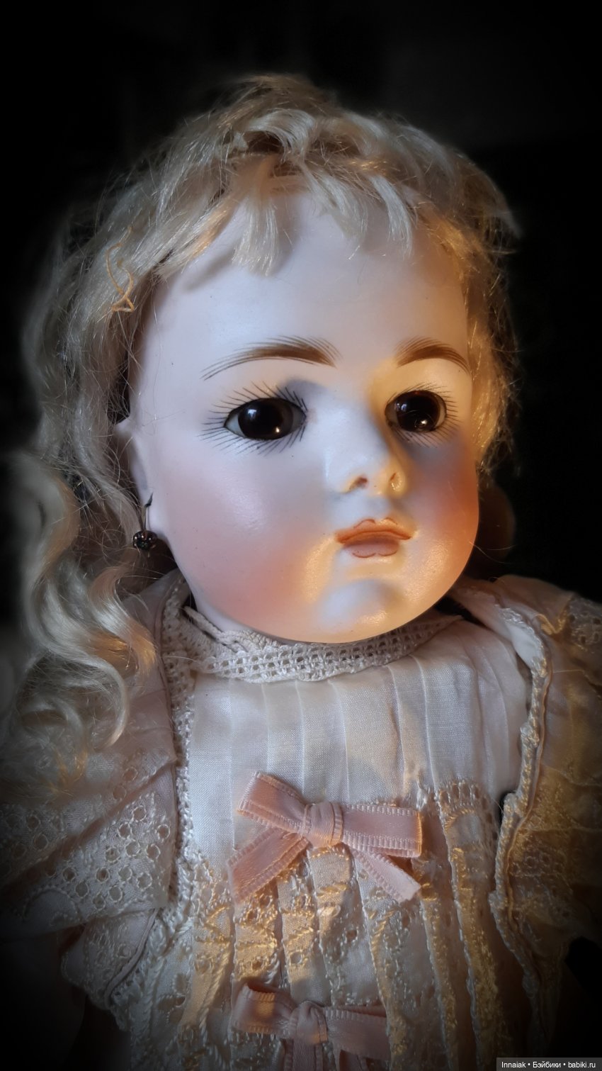 Полёт или иллюзия полёта — Редкие антикварные куклы и реплики: воск (фото 5)
