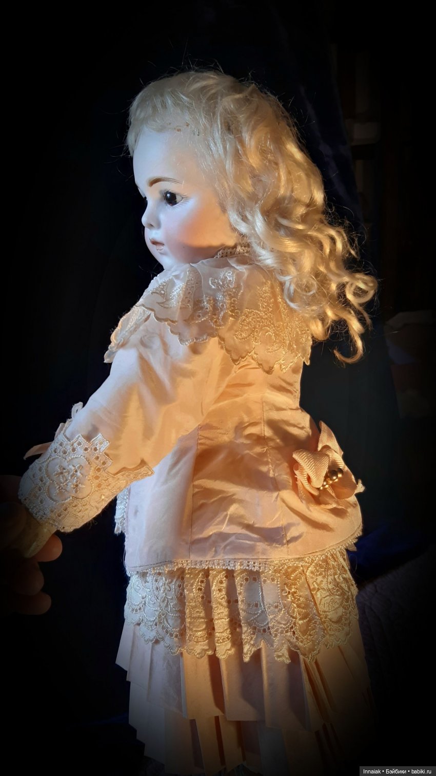 Полёт или иллюзия полёта — Редкие антикварные куклы и реплики: воск (фото 7)