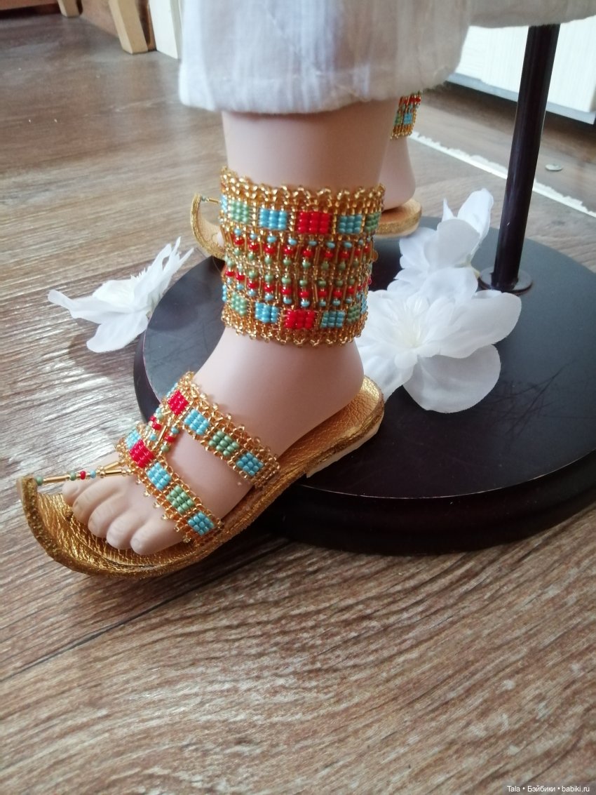 "Прекрасная пришла" — Одежда и обувь для кукол своими руками: фото (фото 9)