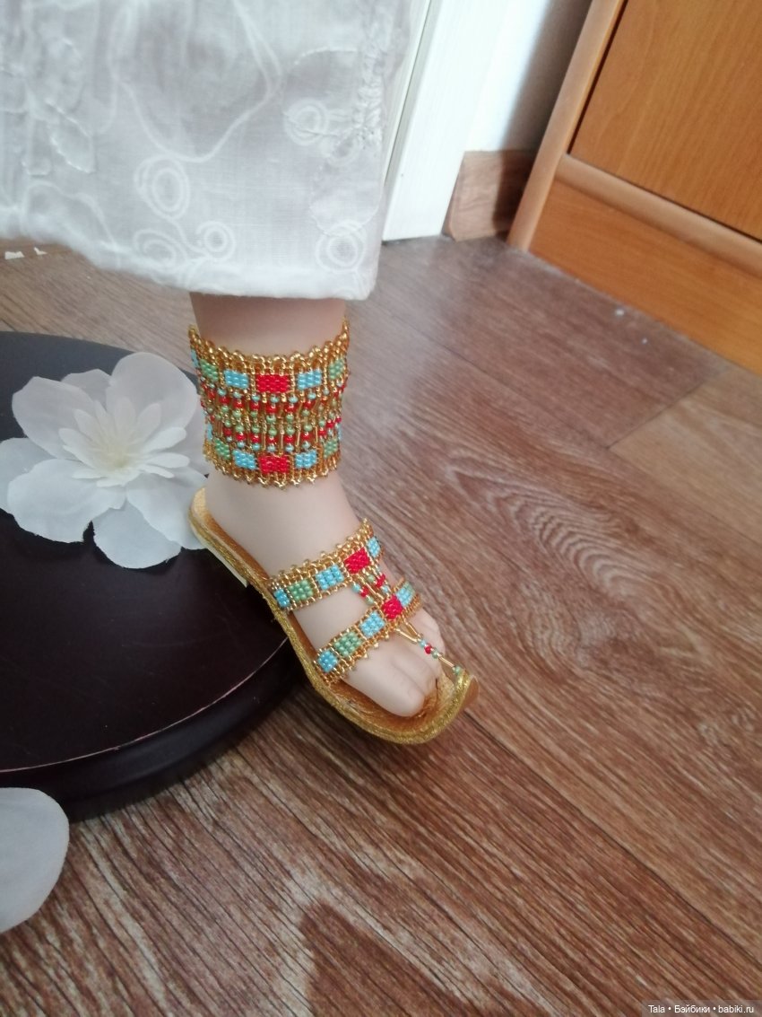 "Прекрасная пришла" — Одежда и обувь для кукол своими руками: фото (фото 8)