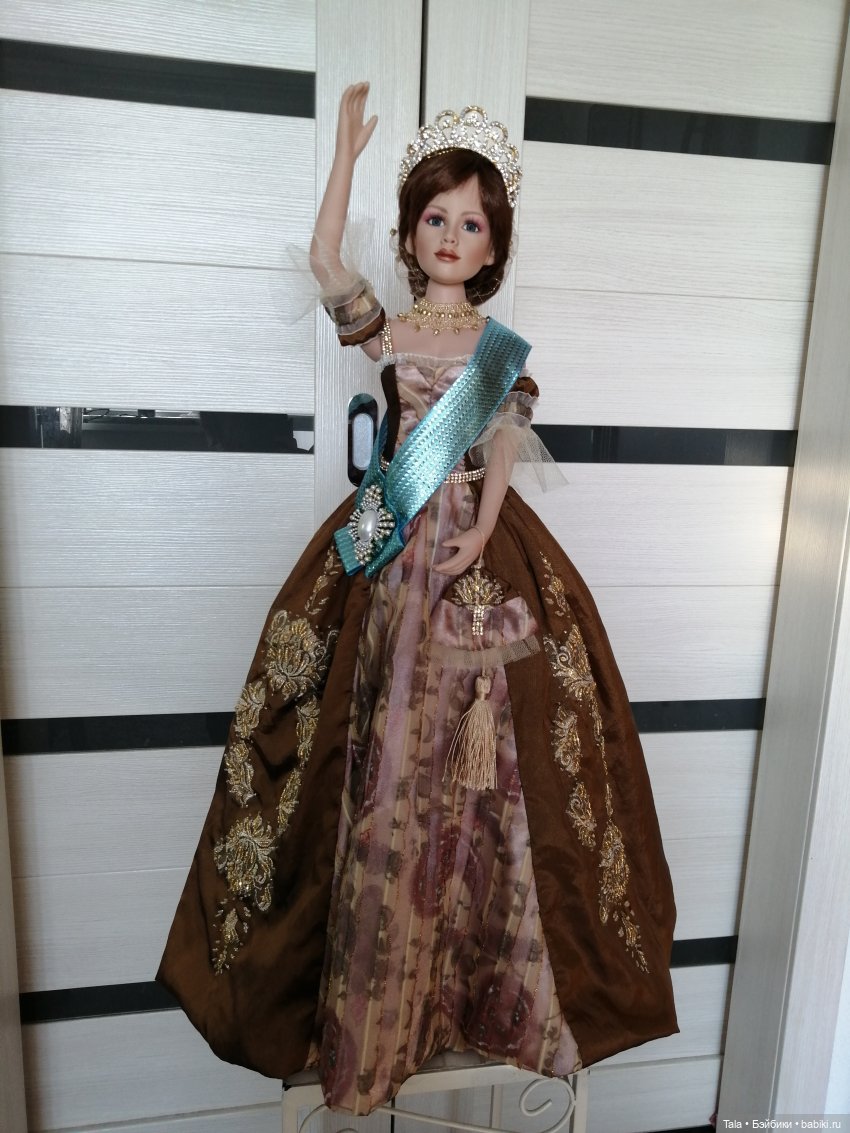 Королева вас приветствует (фото 6)