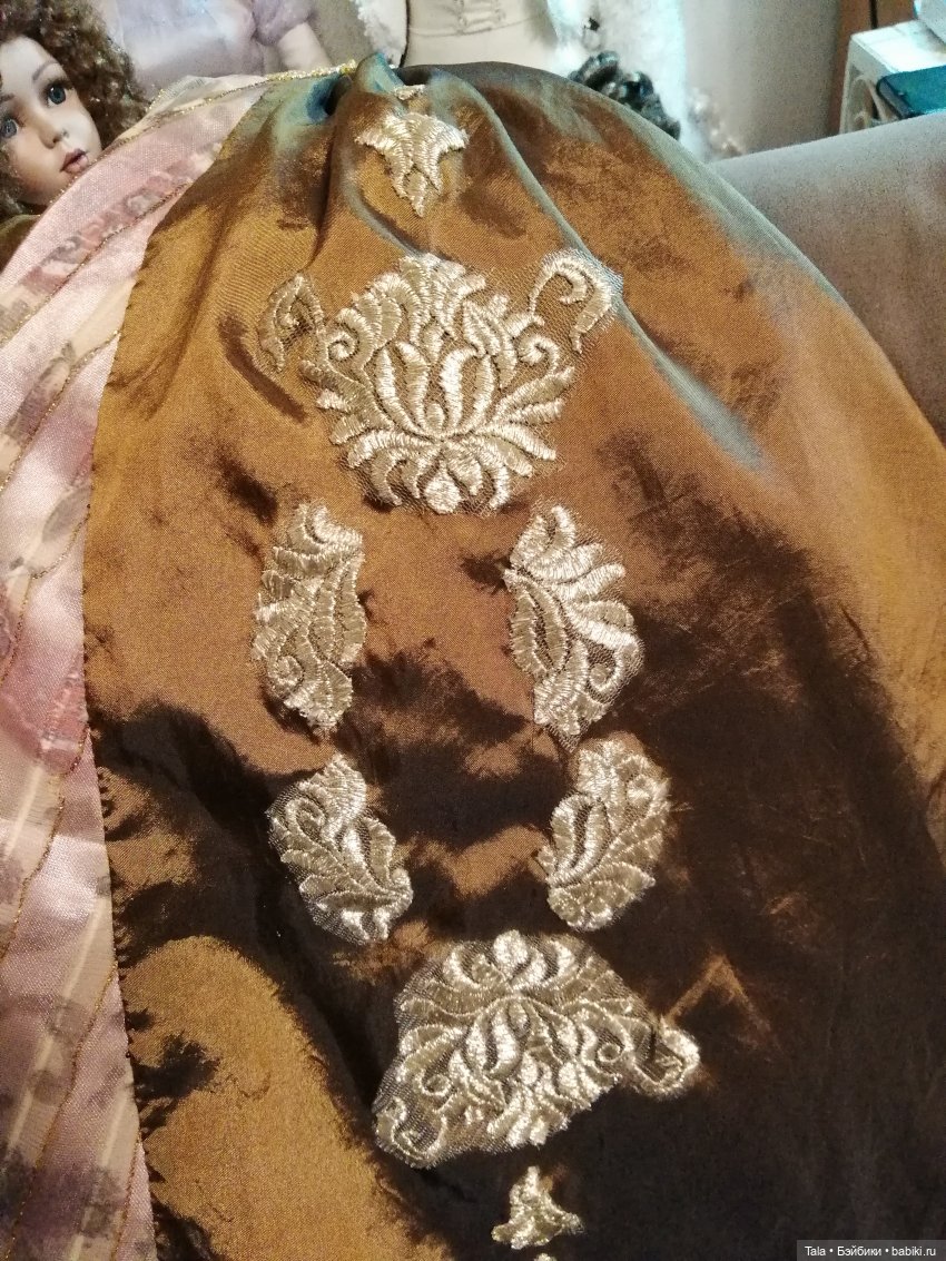 Королева вас приветствует