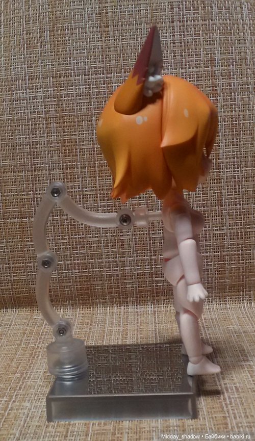 Сравнение сменных рук Nendoroid Doll и Nendoroid (старого и нового образца)