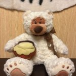 Мягкая игрушка Мишка с бочонком мёда