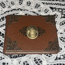 "Ангелы", альбом для антикварных кукол