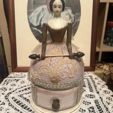 Очаровательная кукла - игольница