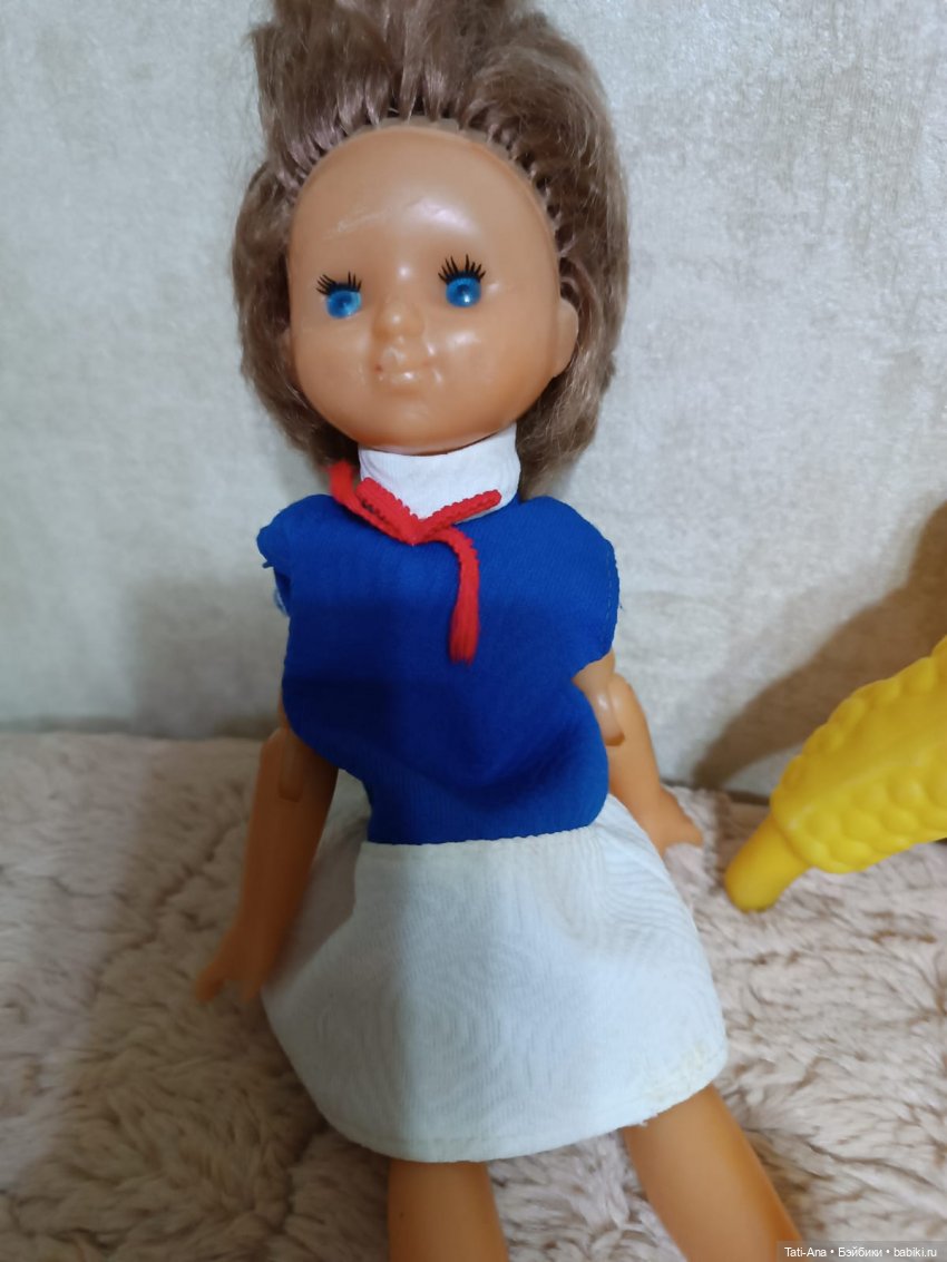 Меня зовут Кира Чепецкая! ( + Выкройка ботиночек)