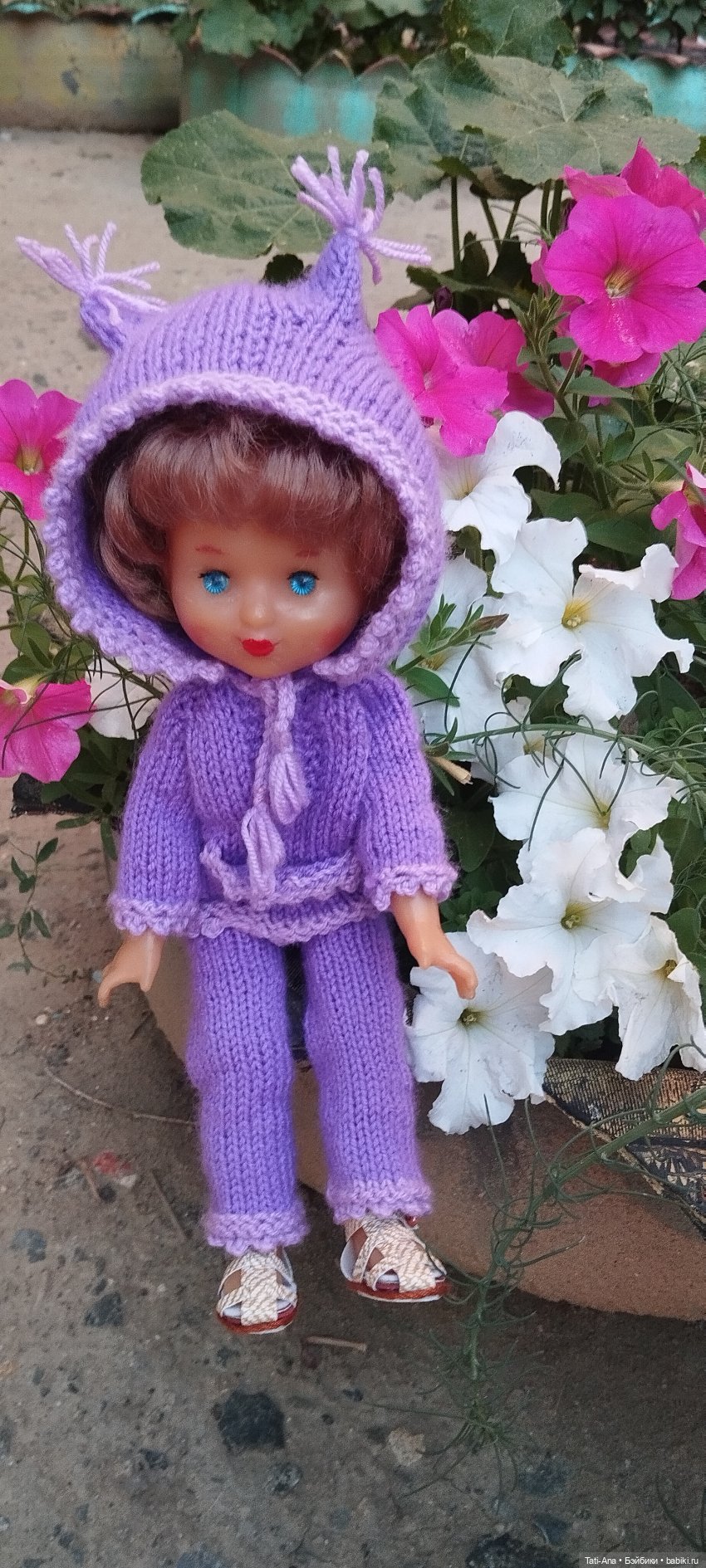 Раз цветочек, два цветочек, а на третьем паучок (фото 7)