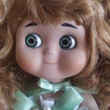 Интересная куколка Dolly Dingle от Goebel Интересная куколка Dolly Dingle от Goebel