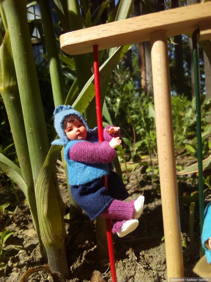 Прогулка на качельках — Куклы Минимир (Minimir): Пупсы 7 и 11 см (фото 2)