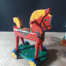 Деревянная лошадка на колесиках! Деревянная лошадка на колесиках!